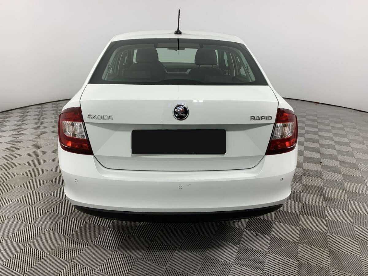 Б/У Шкода Рапид 2019 года. Фото: #5