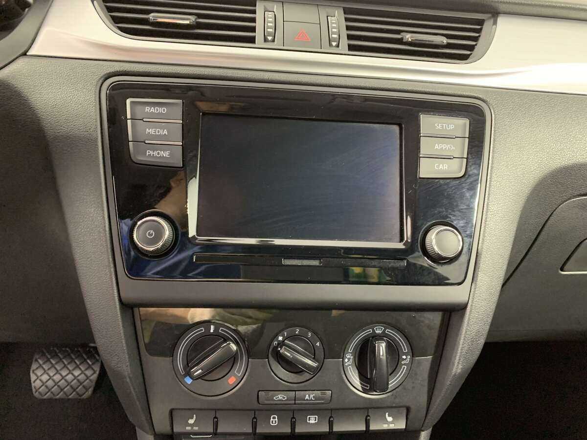 Б/У Шкода Рапид 2019 года. Фото: #13