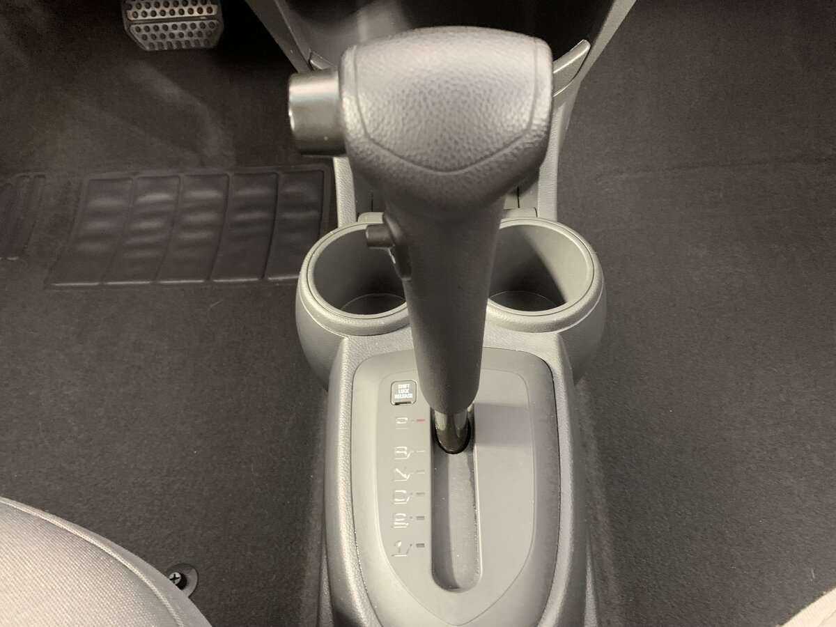 Б/У Шевроле Спарк 2013 года. Фото: #16