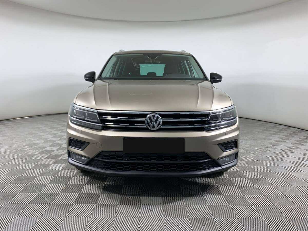 Volkswagen Tiguan 2020 года с пробегом. Фото: #1