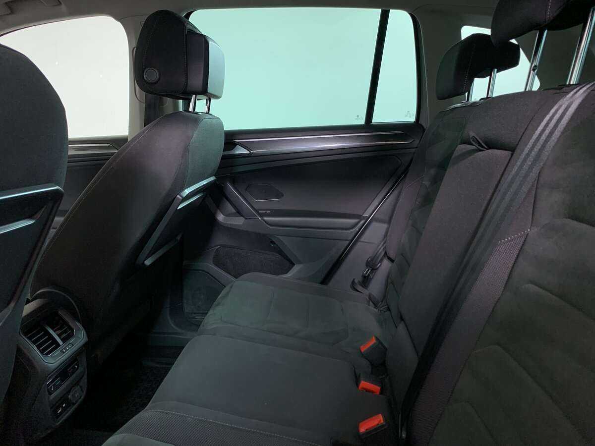 Volkswagen Tiguan 2018 года с пробегом. Фото: #14