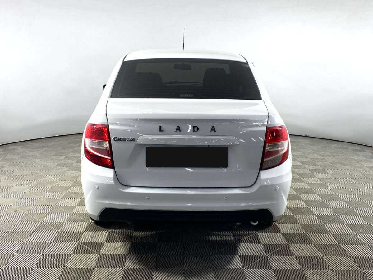 Б/У Лада (ВАЗ) Гранта 2022 года. Фото: #5