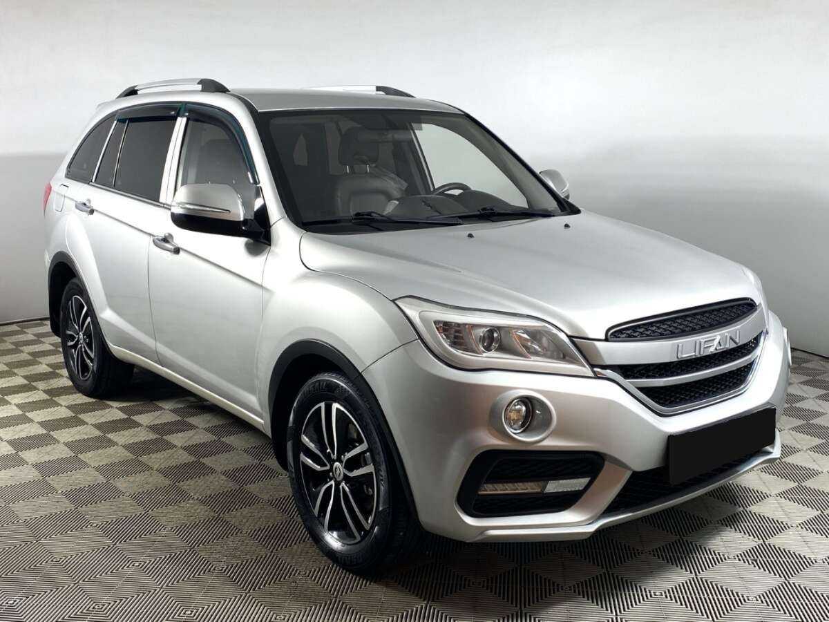 Б/У Лифан Икс60 2017 года. Фото: #2