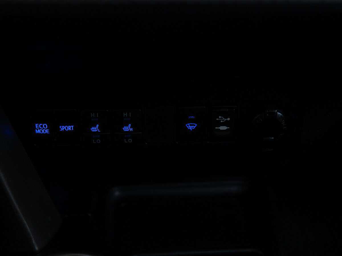 Б/У Тойота Рав4 2013 года. Фото: #16