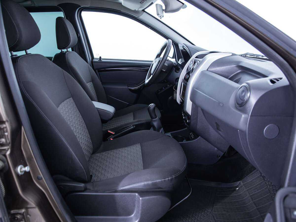 Б/У Лада (ВАЗ) Ларгус 2022 года. Фото: #9