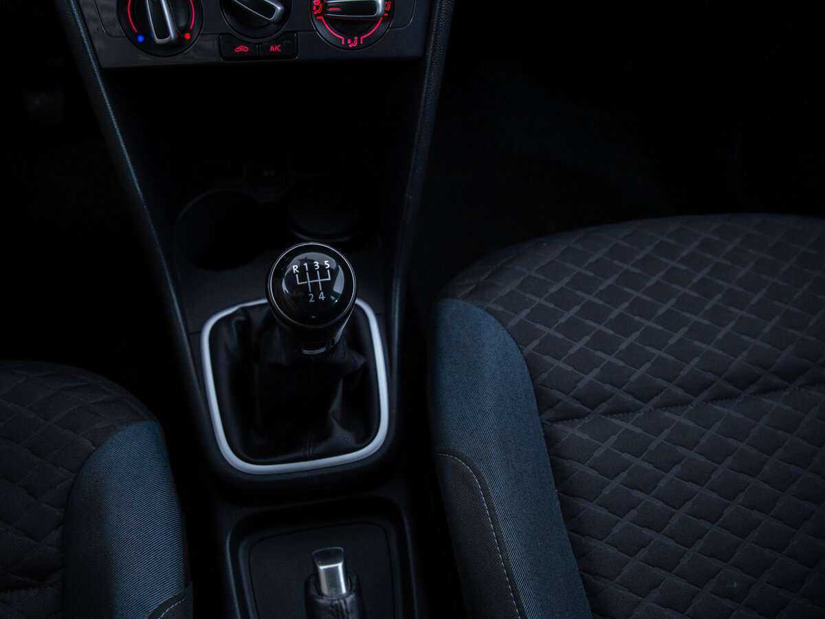 Б/У Фольксваген Поло 2019 года. Фото: #18