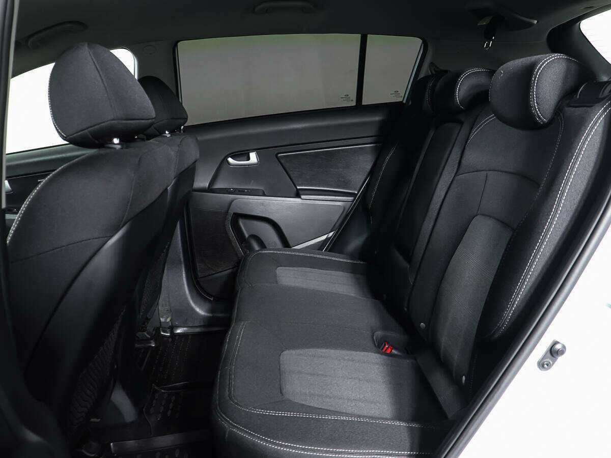 Б/У Киа Спортейдж 2013 года. Фото: #10