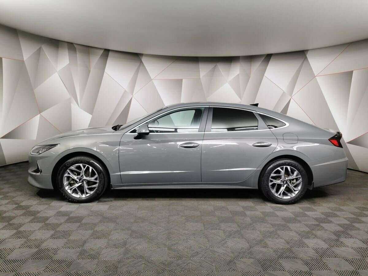 Hyundai Sonata 2019 года с пробегом. Фото: #4