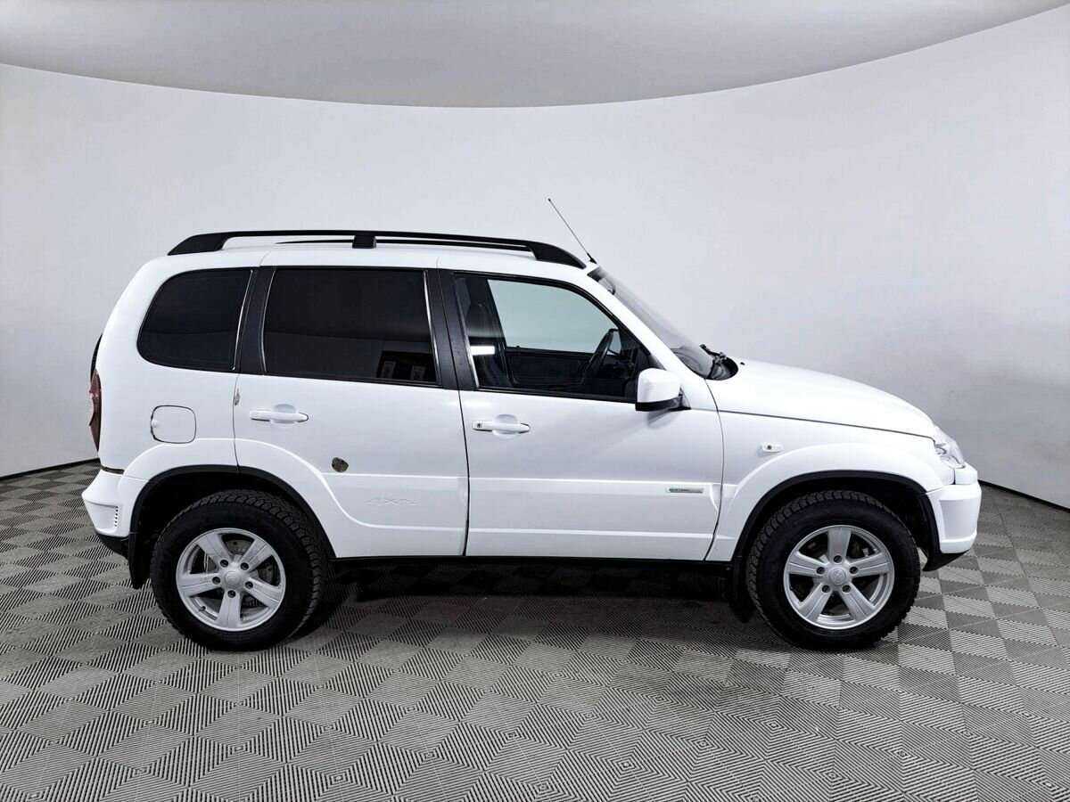 Б/У Шевроле Нива 2013 года. Фото: #3