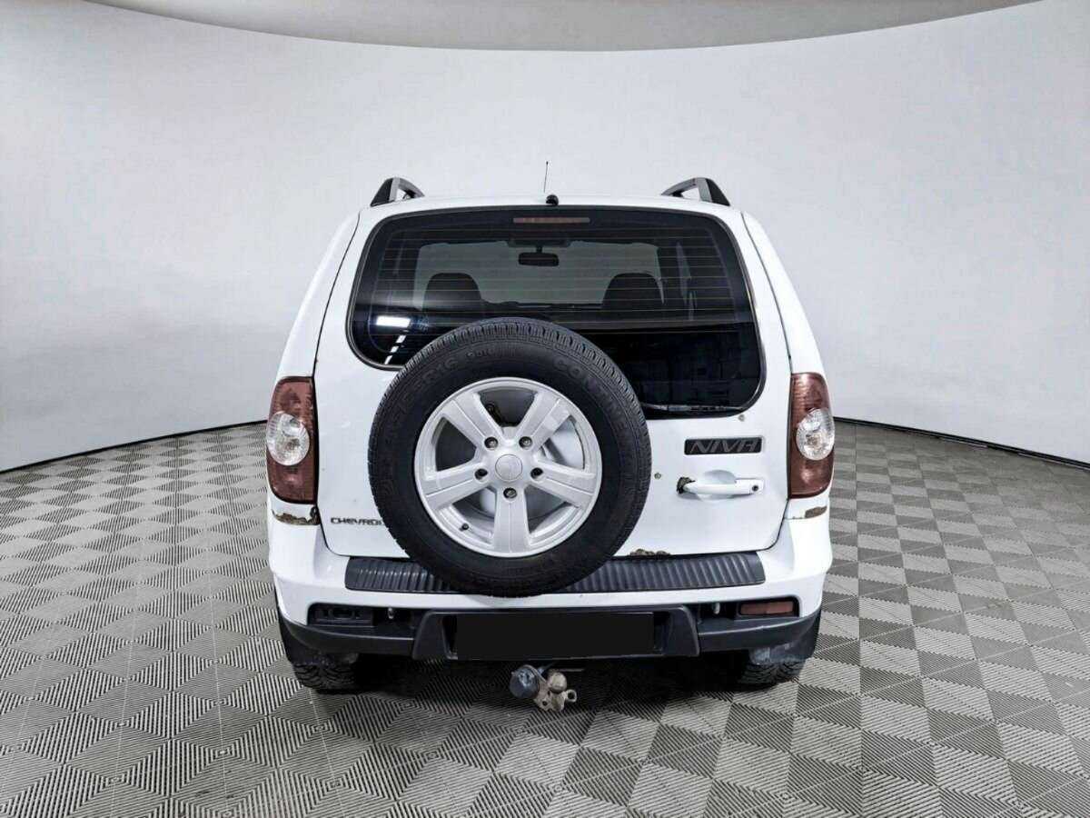 Б/У Шевроле Нива 2013 года. Фото: #5