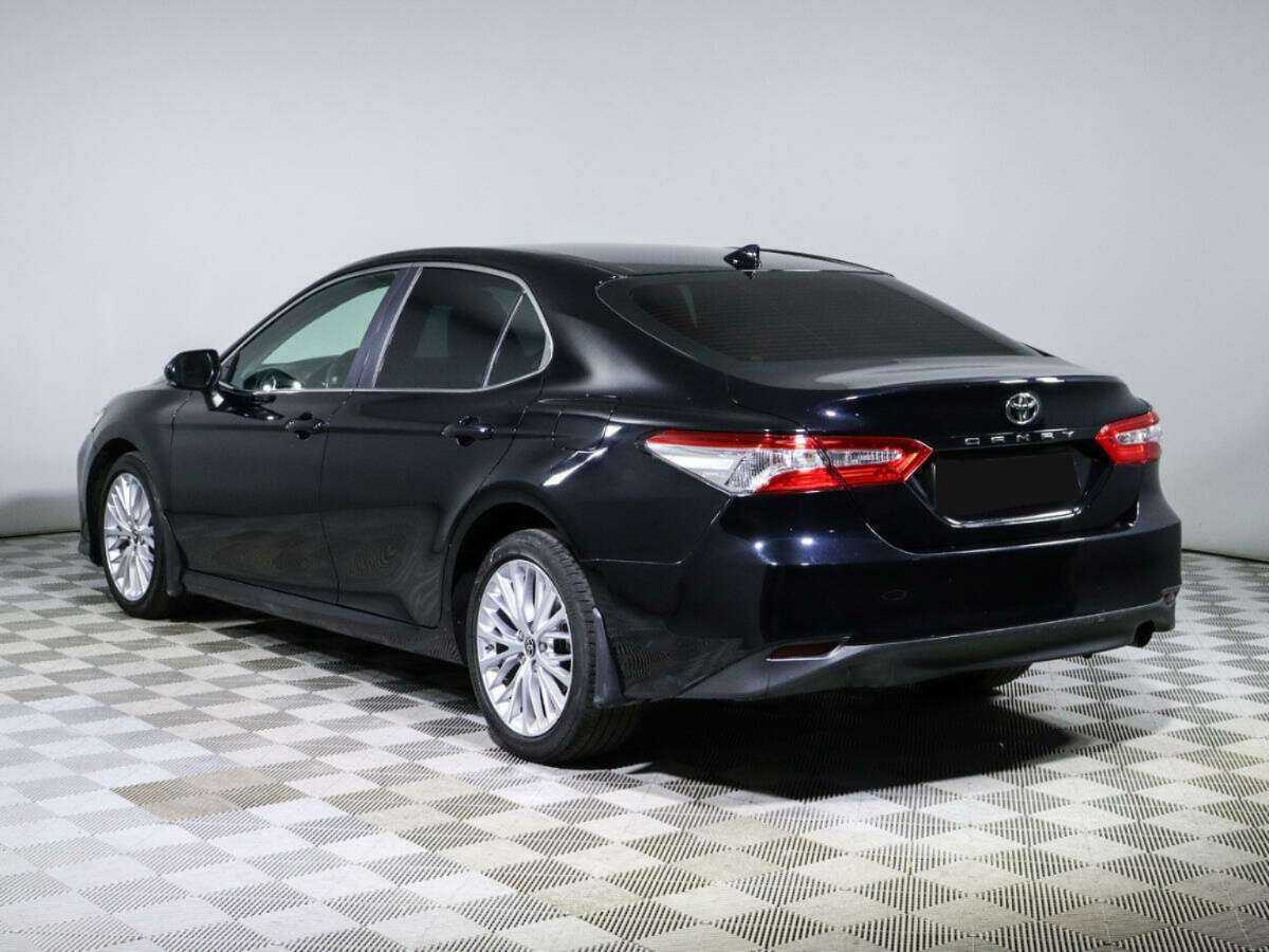 Б/У Тойота Камри 2021 года. Фото: #6