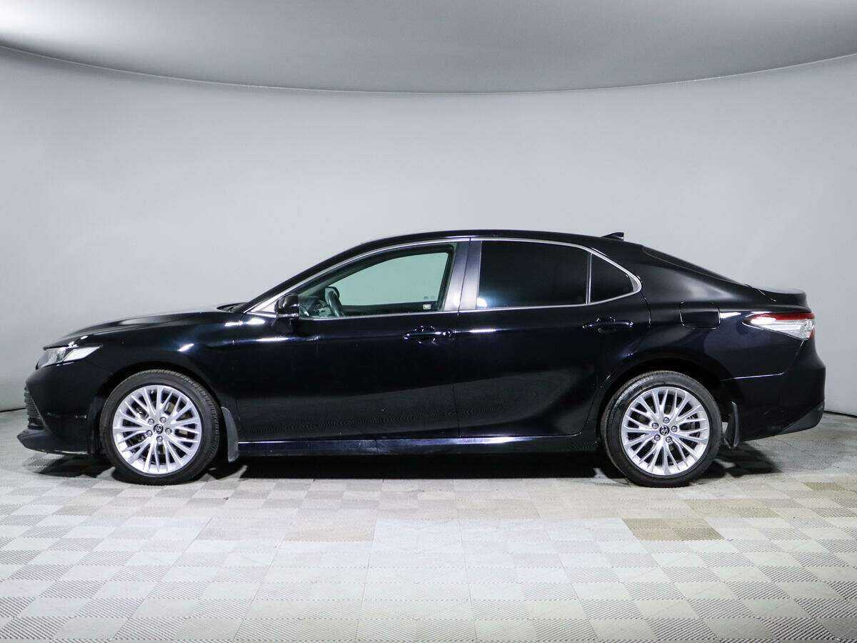 Б/У Тойота Камри 2021 года. Фото: #7