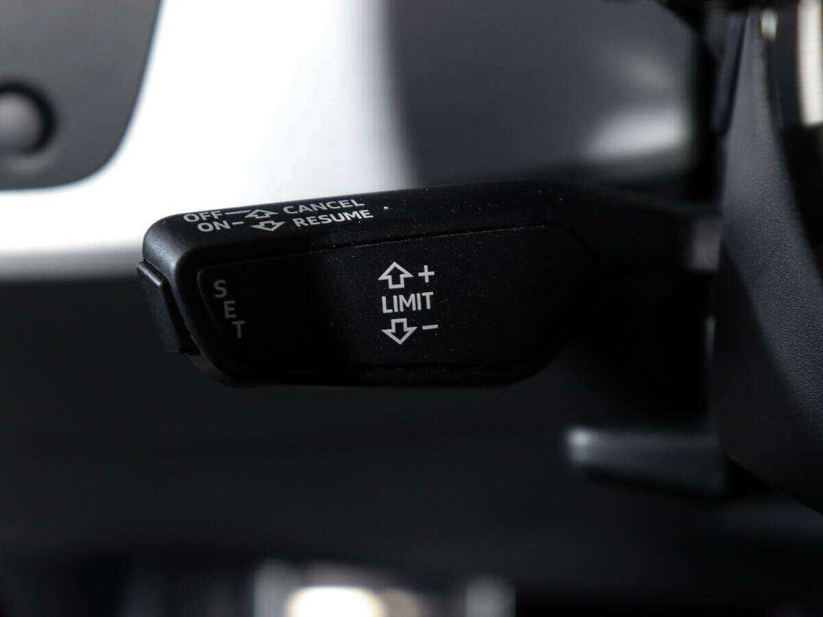 Audi A4 2017 года с пробегом. Фото: #18