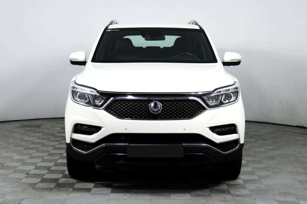 SsangYong Rexton 2018 года с пробегом. Фото: #1