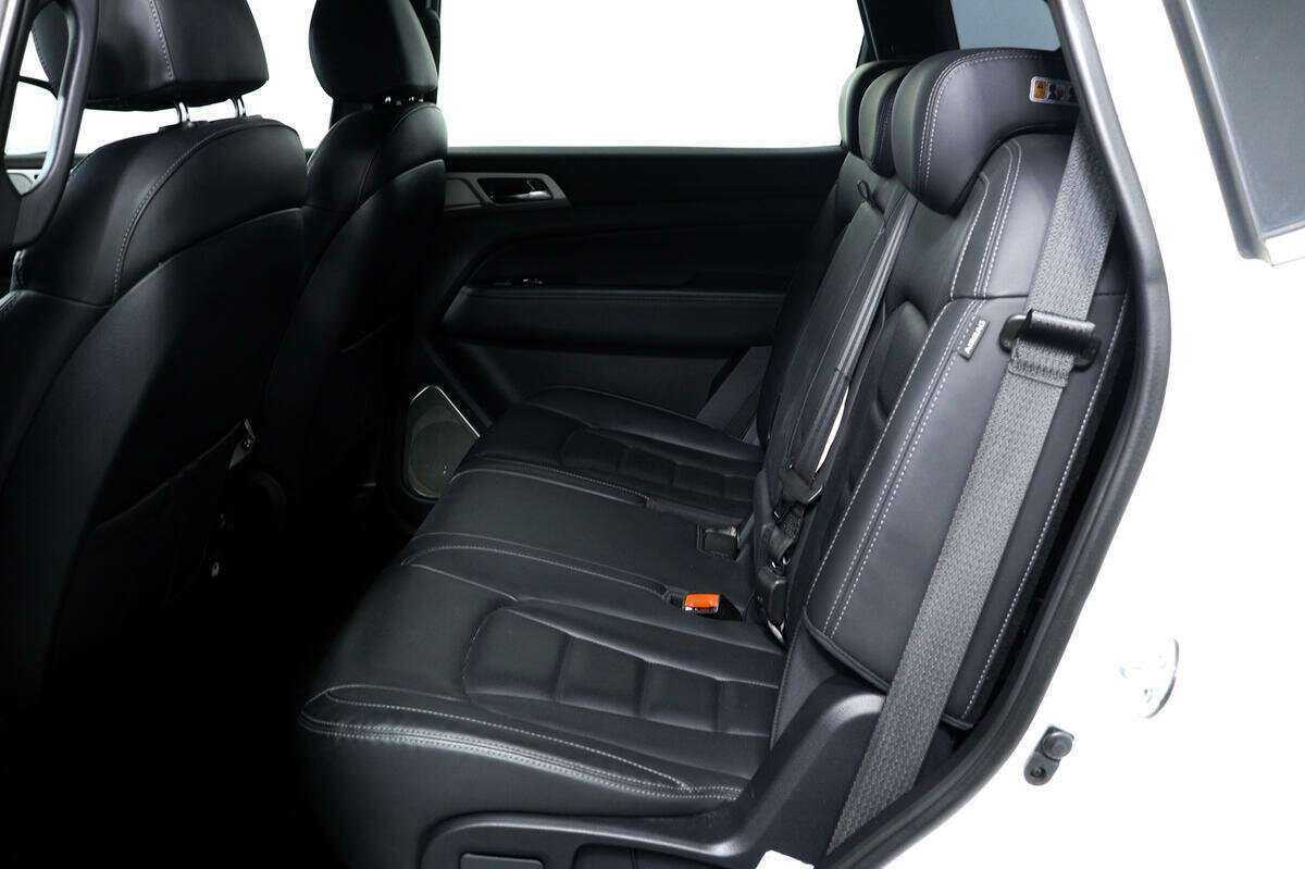 SsangYong Rexton 2018 года с пробегом. Фото: #11