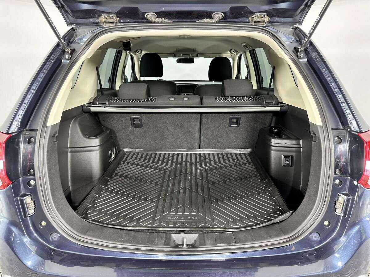 Mitsubishi Outlander 2019 года с пробегом. Фото: #19