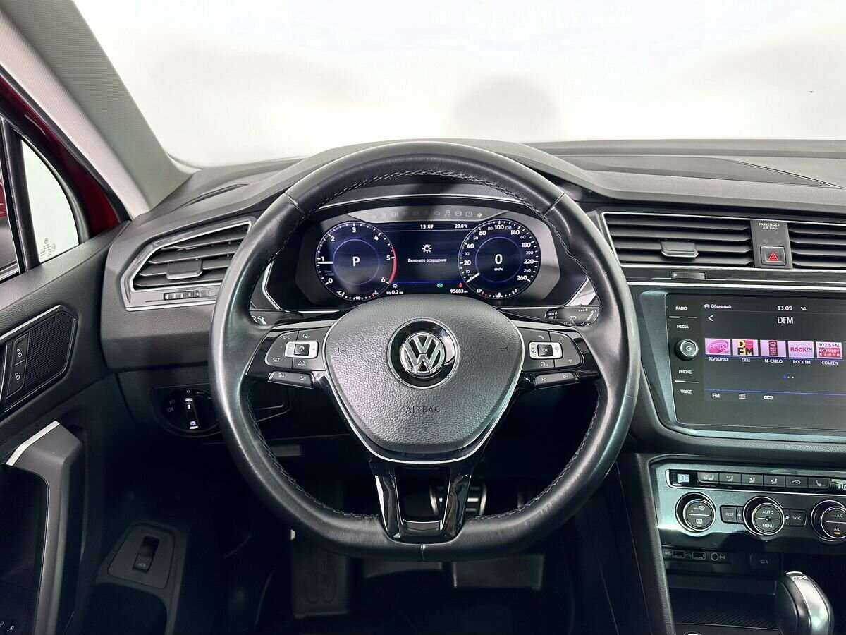 Volkswagen Tiguan 2018 года с пробегом. Фото: #11