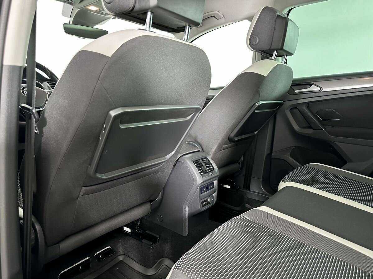 Volkswagen Tiguan 2019 года с пробегом. Фото: #15