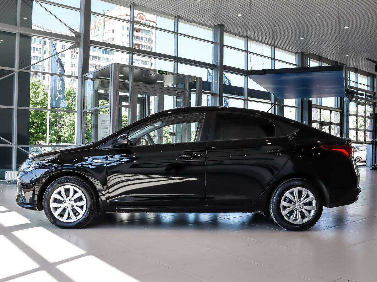 Hyundai Solaris 2021 года с пробегом. Фото: #3