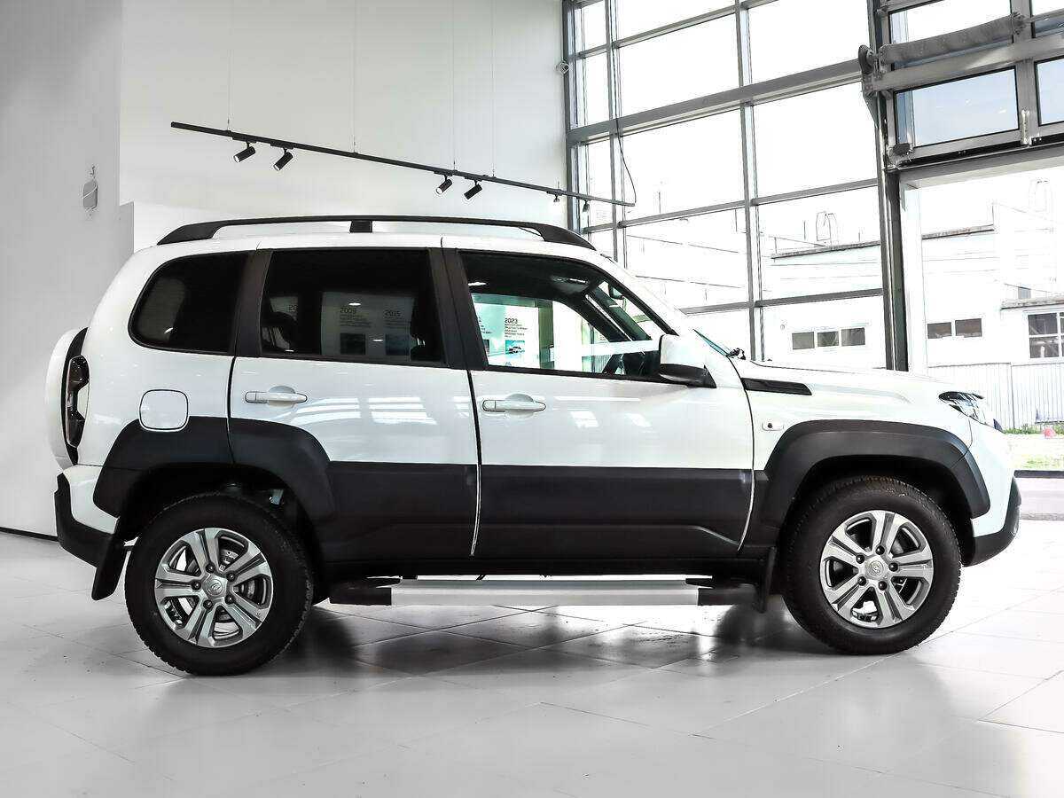 Lada (ВАЗ) Niva 2023 года с пробегом. Фото: #3