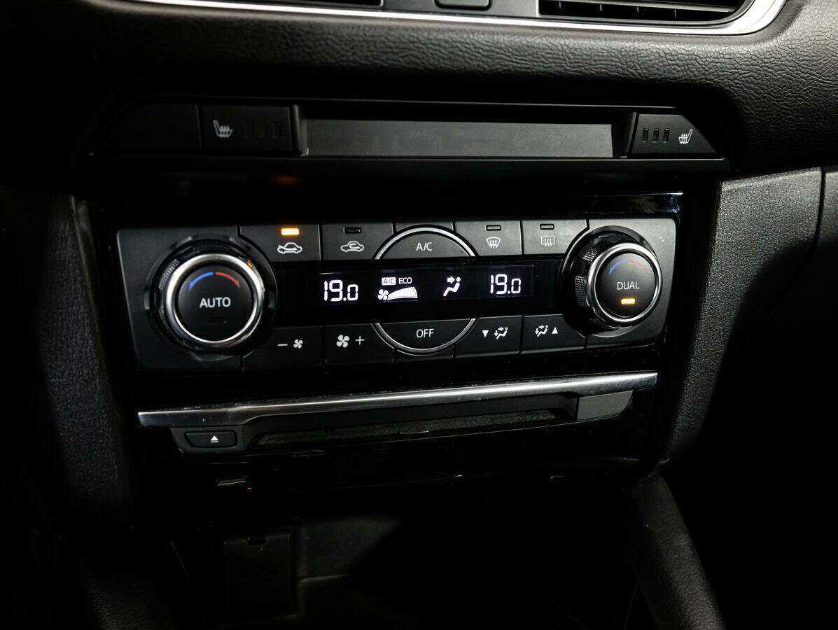 Б/У Мазда 6 2018 года. Фото: #13