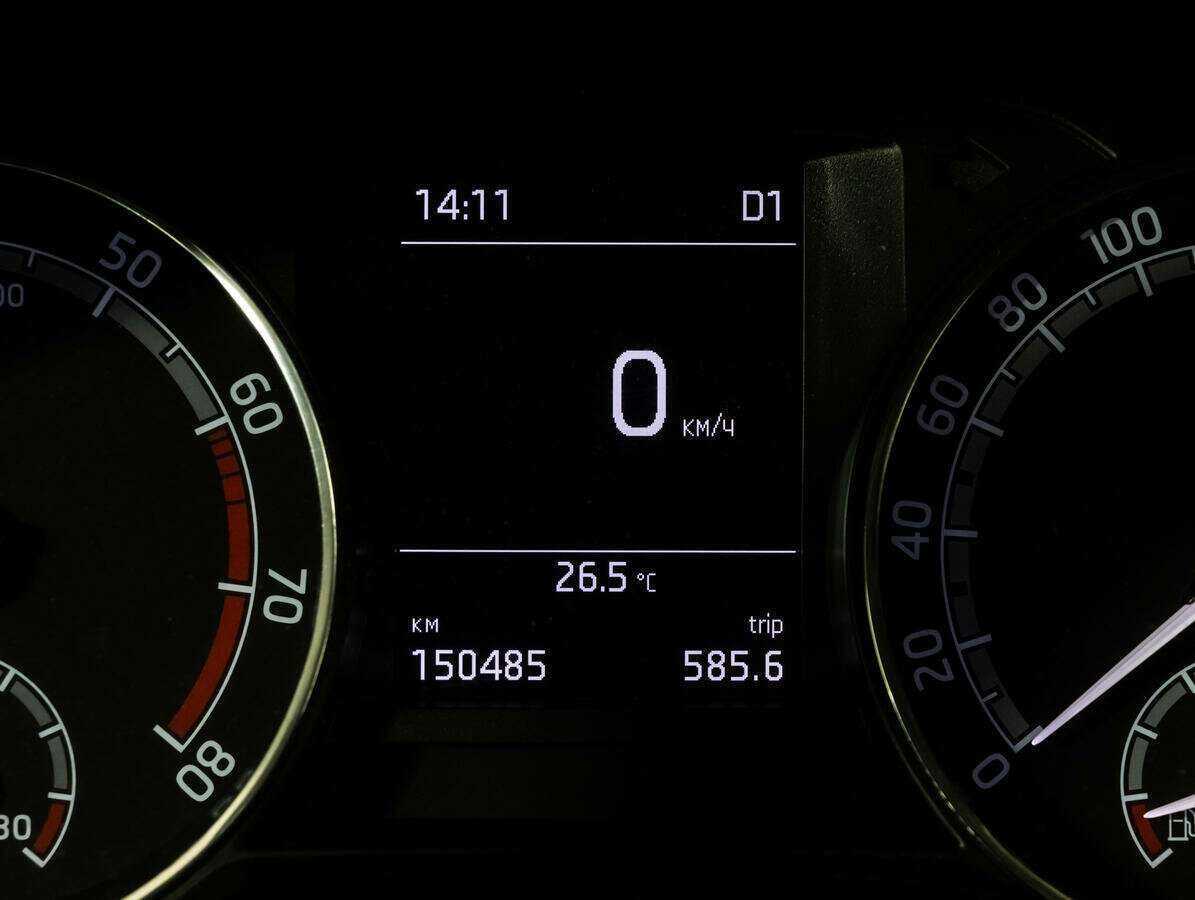 Б/У Шкода Рапид 2017 года. Фото: #12