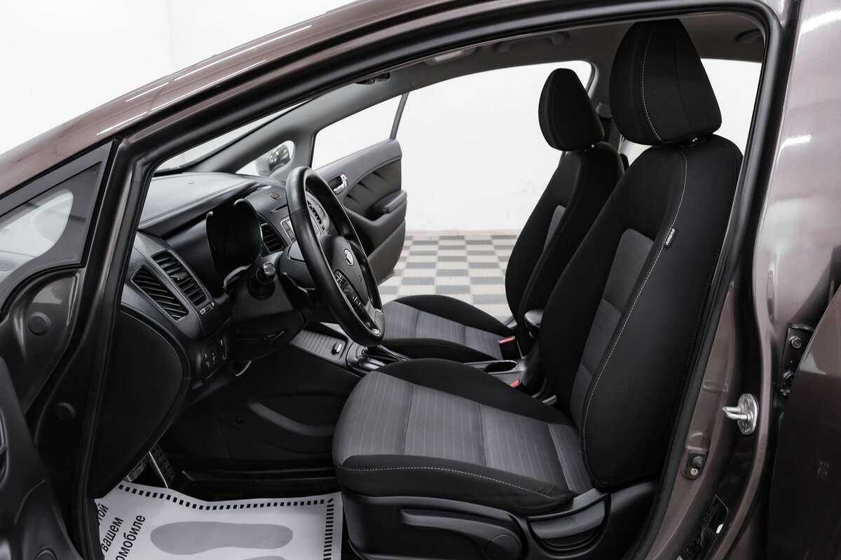 Kia Cerato 2013 года с пробегом. Фото: #6