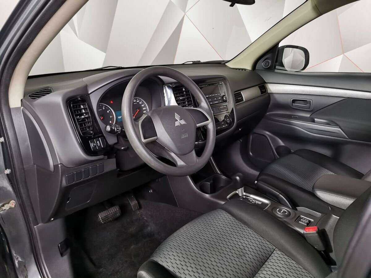 Mitsubishi Outlander 2014 года с пробегом. Фото: #13