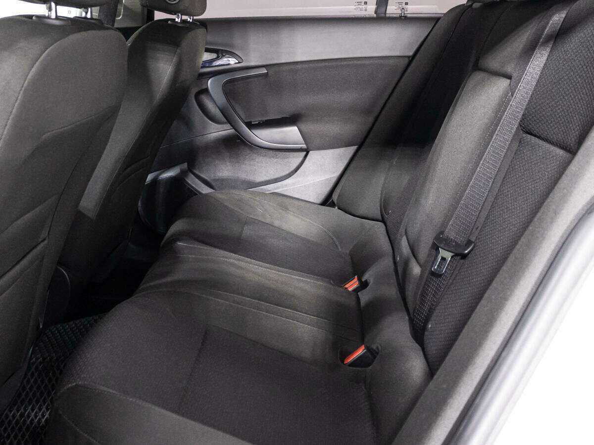 Opel Insignia 2014 года с пробегом. Фото: #9