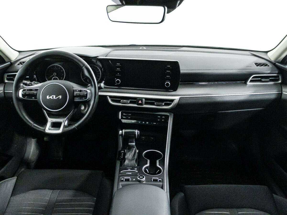 Б/У Киа К5 2021 года. Фото: #10