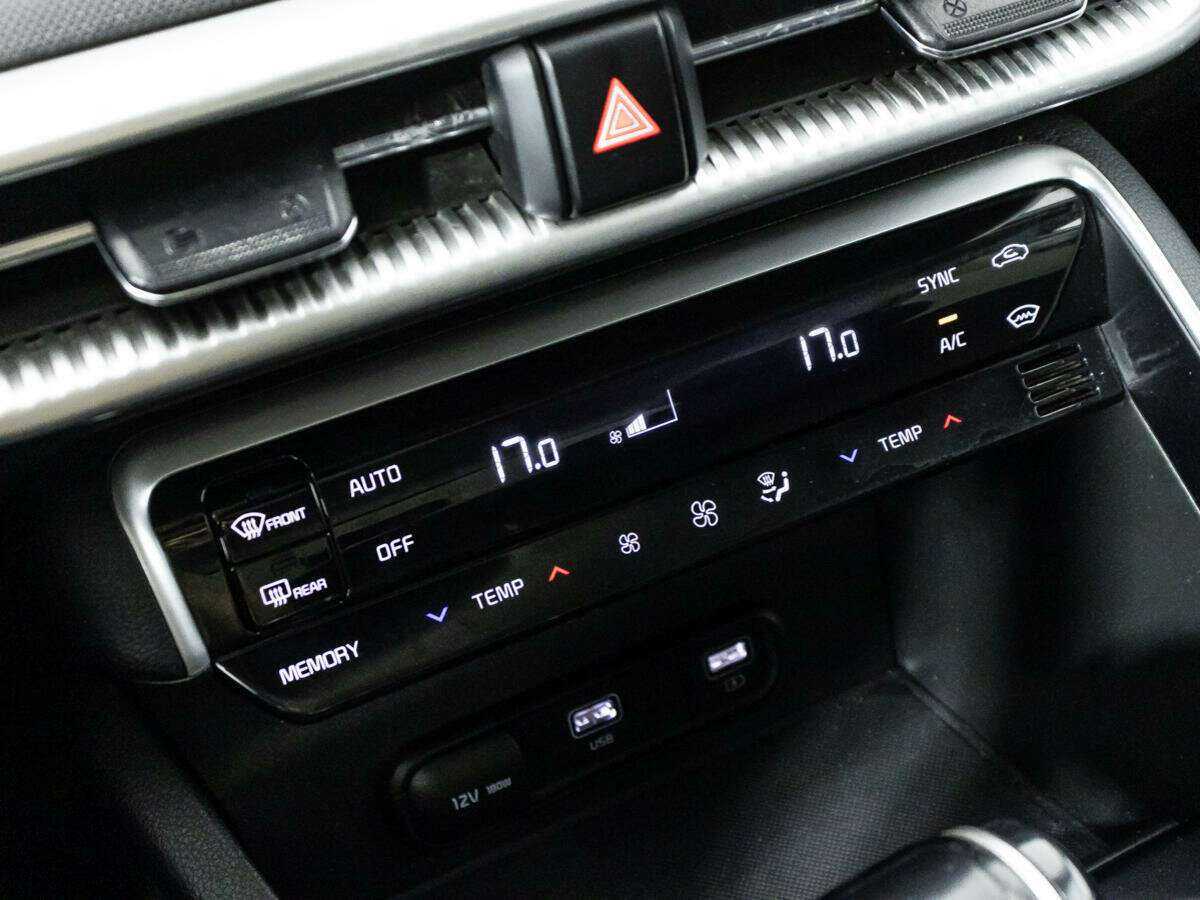 Б/У Киа К5 2021 года. Фото: #13