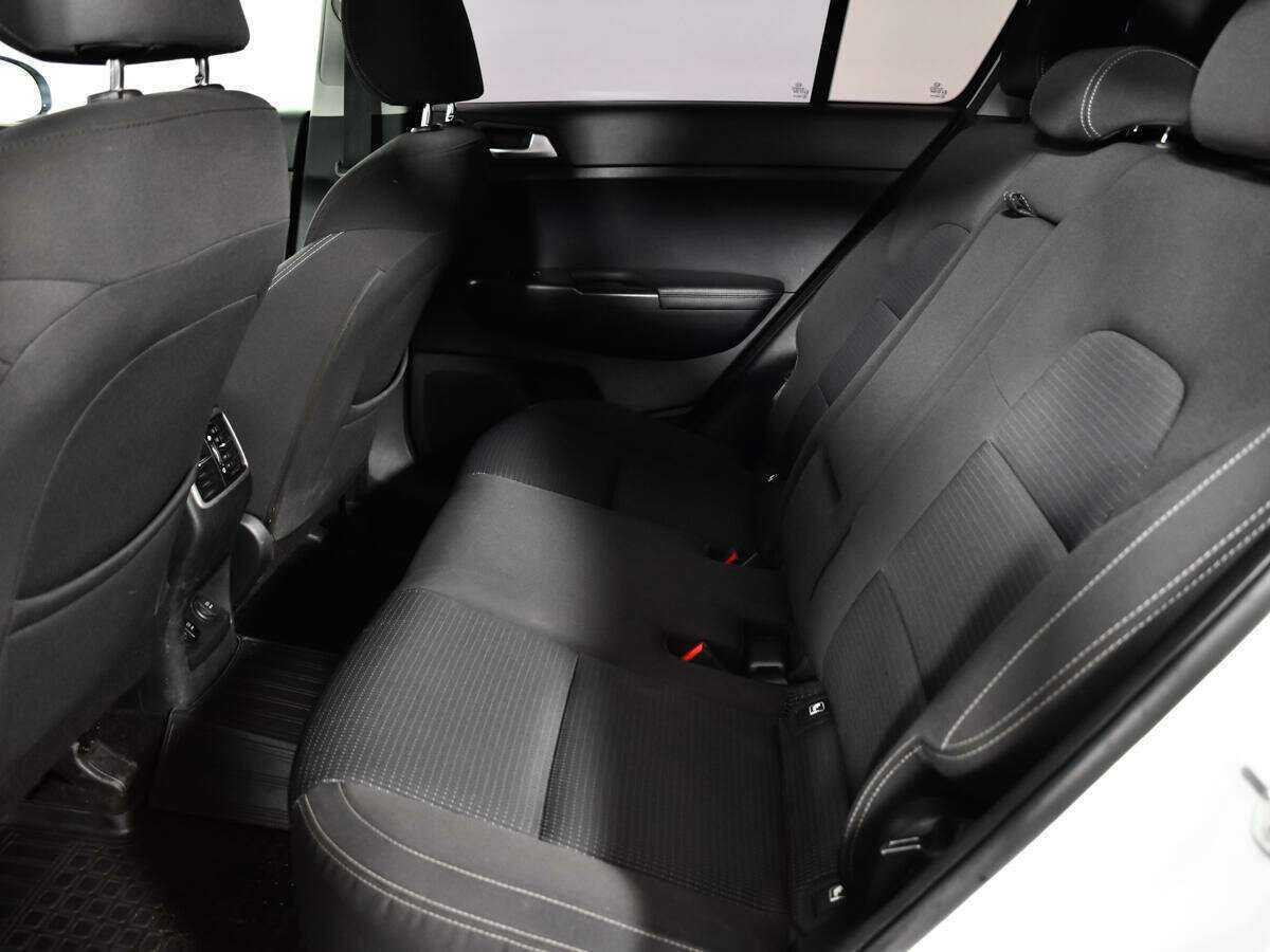 Б/У Киа Спортейдж 2017 года. Фото: #9