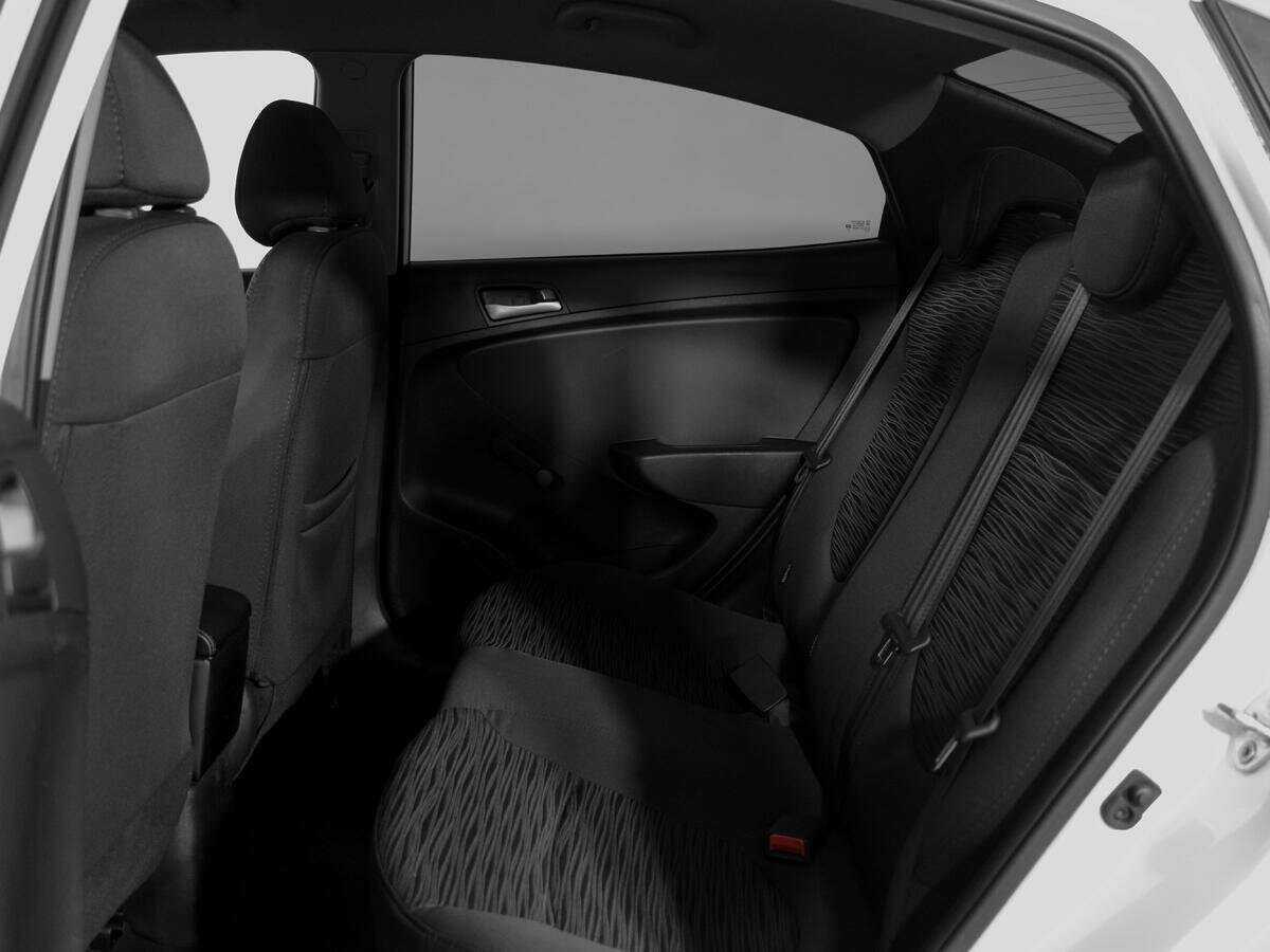 Б/У Хендай Солярис 2015 года. Фото: #9