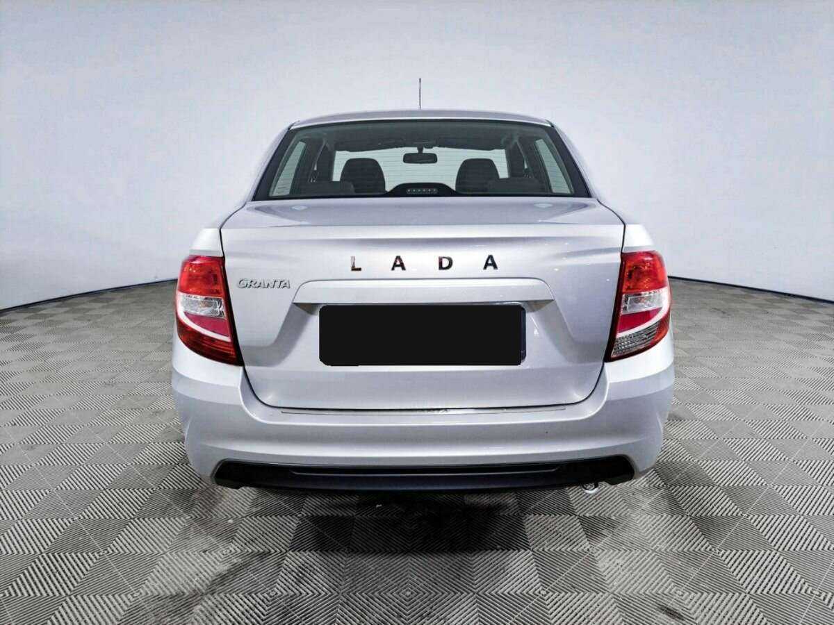 Б/У Лада (ВАЗ) Гранта 2021 года. Фото: #4