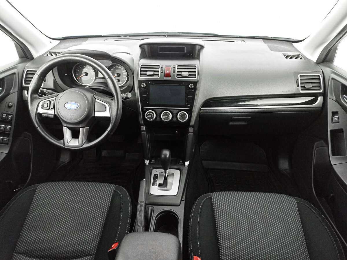 Subaru Forester 2017 года с пробегом. Фото: #11