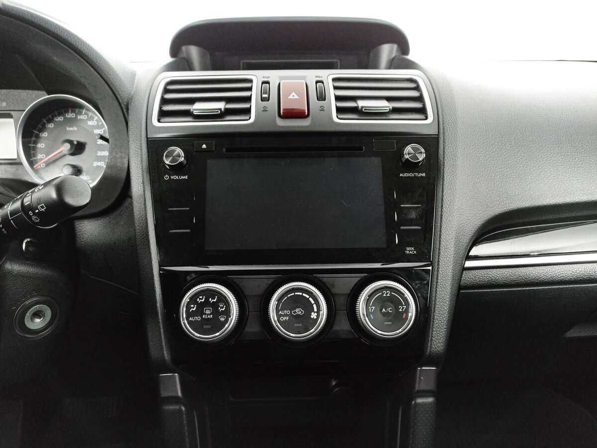 Subaru Forester 2017 года с пробегом. Фото: #12