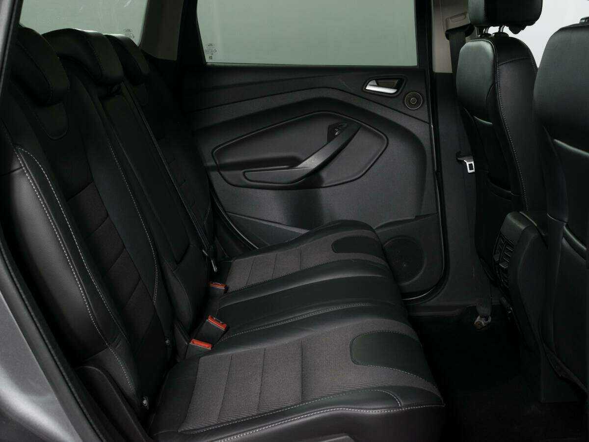 Б/У Форд Куга 2013 года. Фото: #9