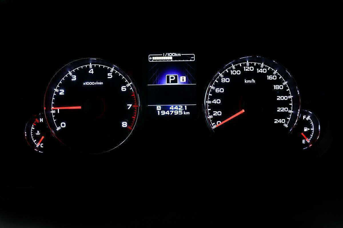 Subaru Outback 2012 года с пробегом. Фото: #9