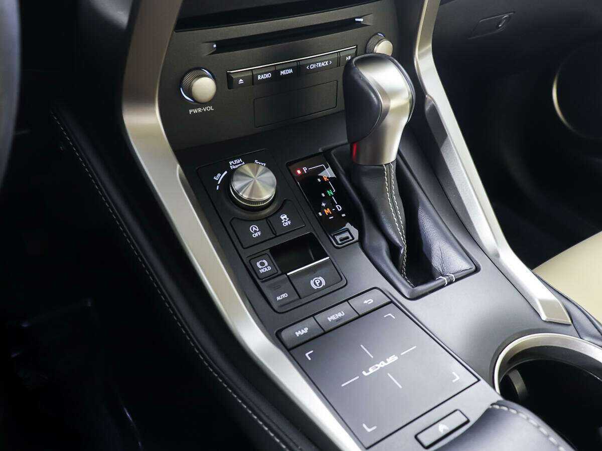 Lexus NX 2017 года с пробегом. Фото: #19