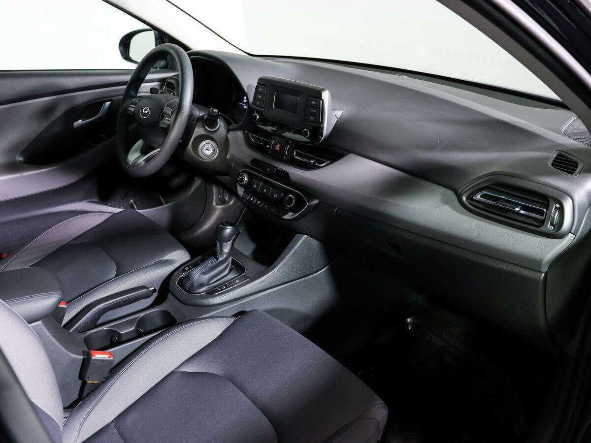 Б/У Хендай ай30 2022 года. Фото: #6