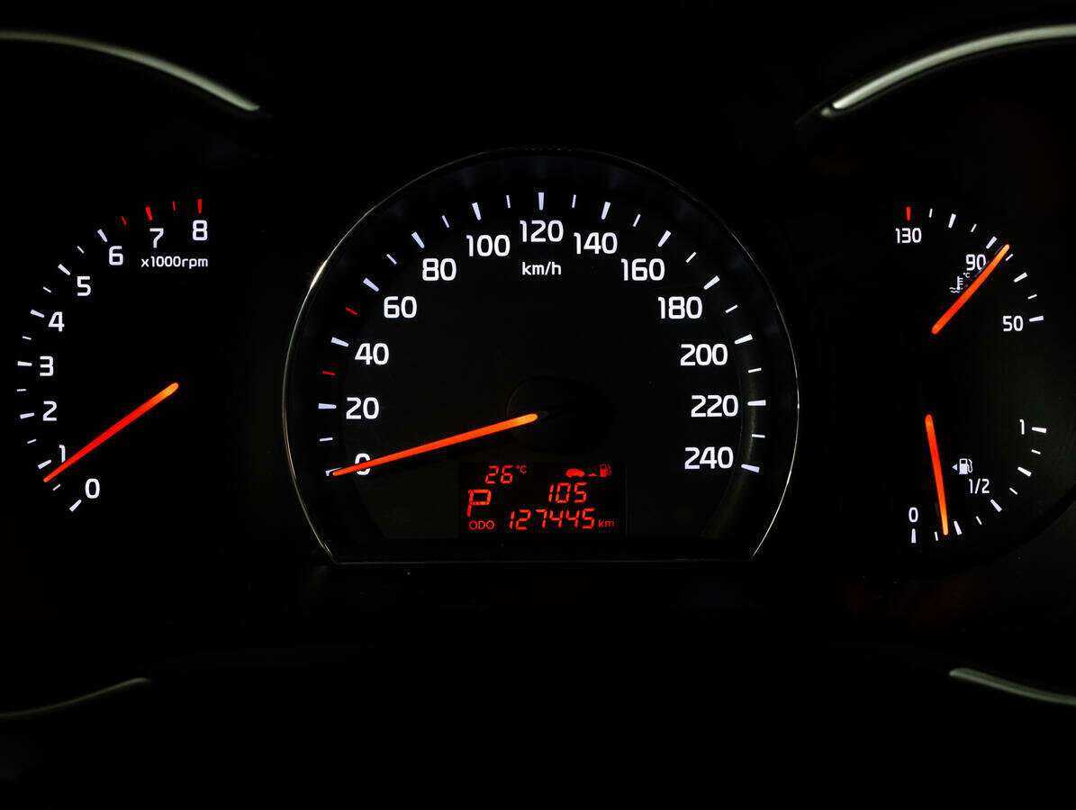 Б/У Киа Соренто 2014 года. Фото: #18