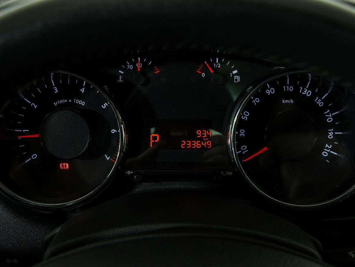 Б/У Пежо 3008 2012 года. Фото: #11