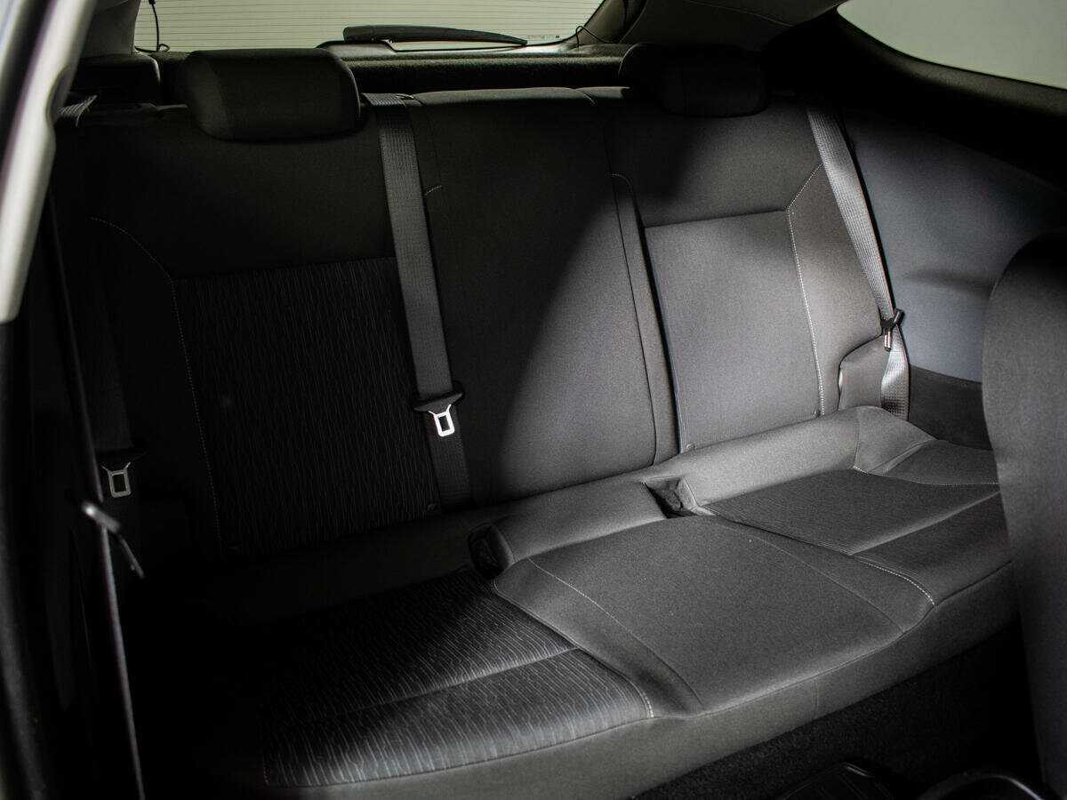 Б/У Опель Астра 2013 года. Фото: #8