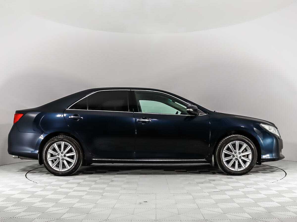 Toyota Camry 2014 года с пробегом. Фото: #3