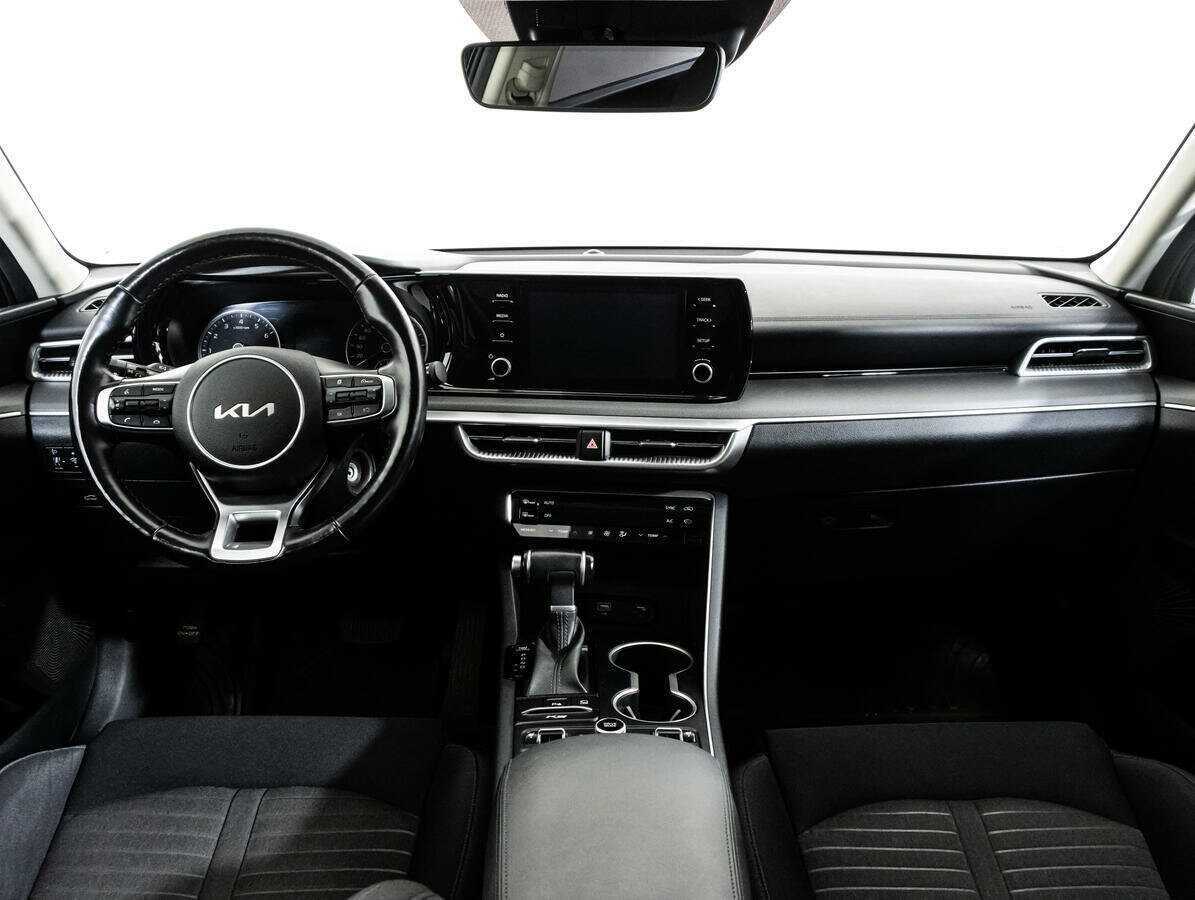 Б/У Киа К5 2021 года. Фото: #7