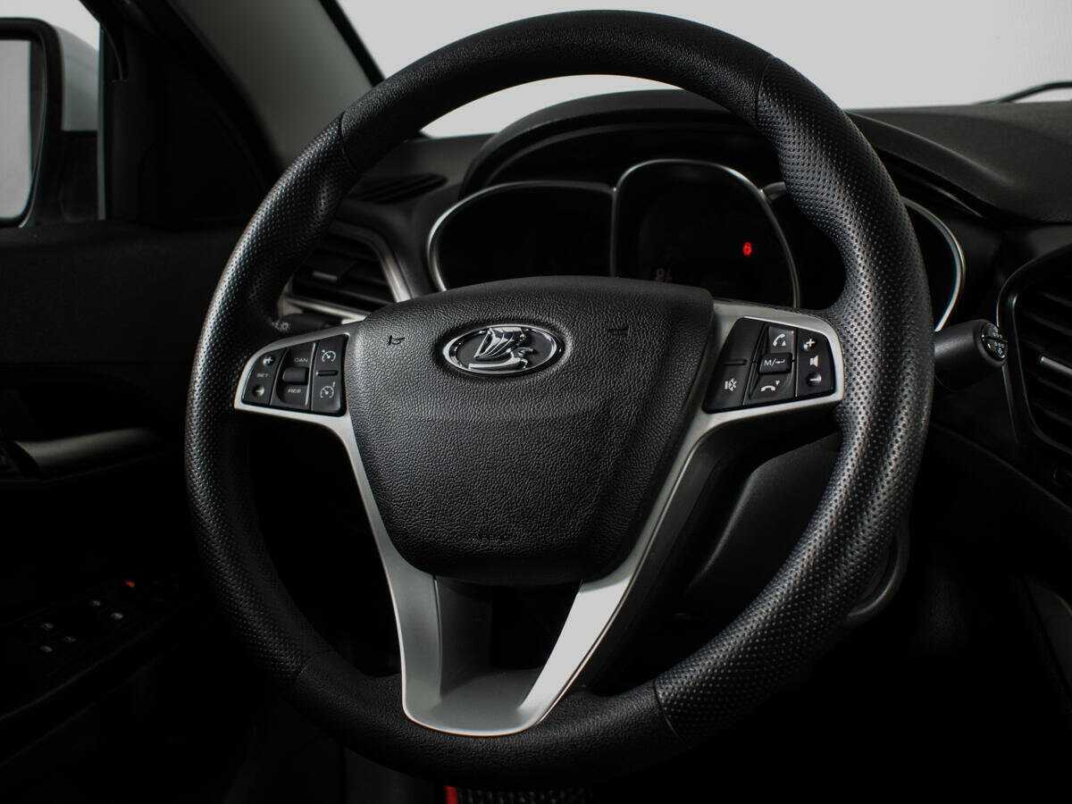 Б/У Лада (ВАЗ) Веста 2018 года. Фото: #11