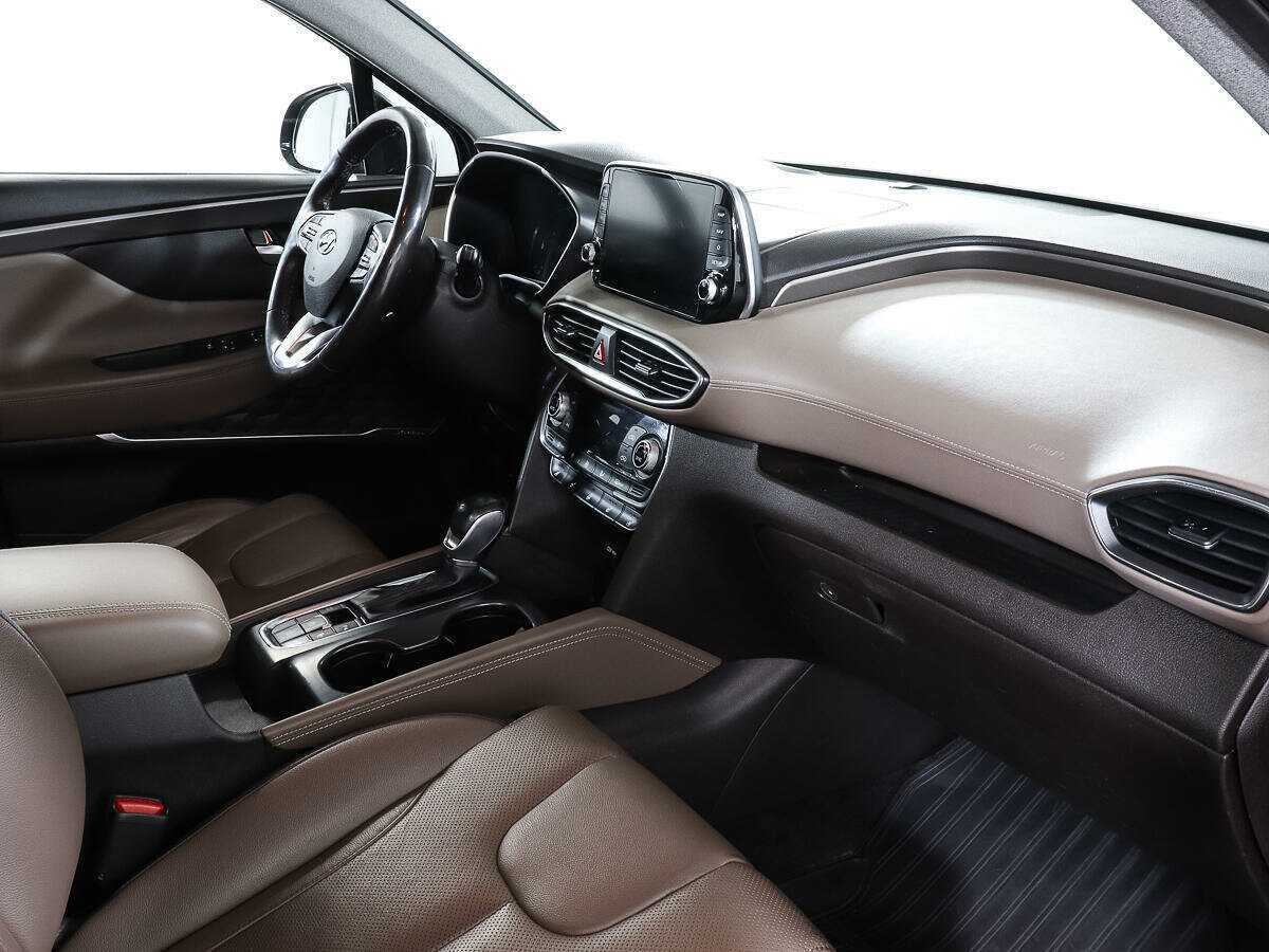 Hyundai Santa Fe 2019 года с пробегом. Фото: #8
