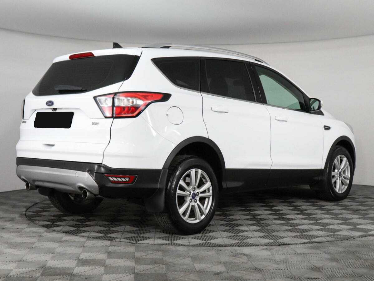 Ford Kuga 2018 года с пробегом. Фото: #4