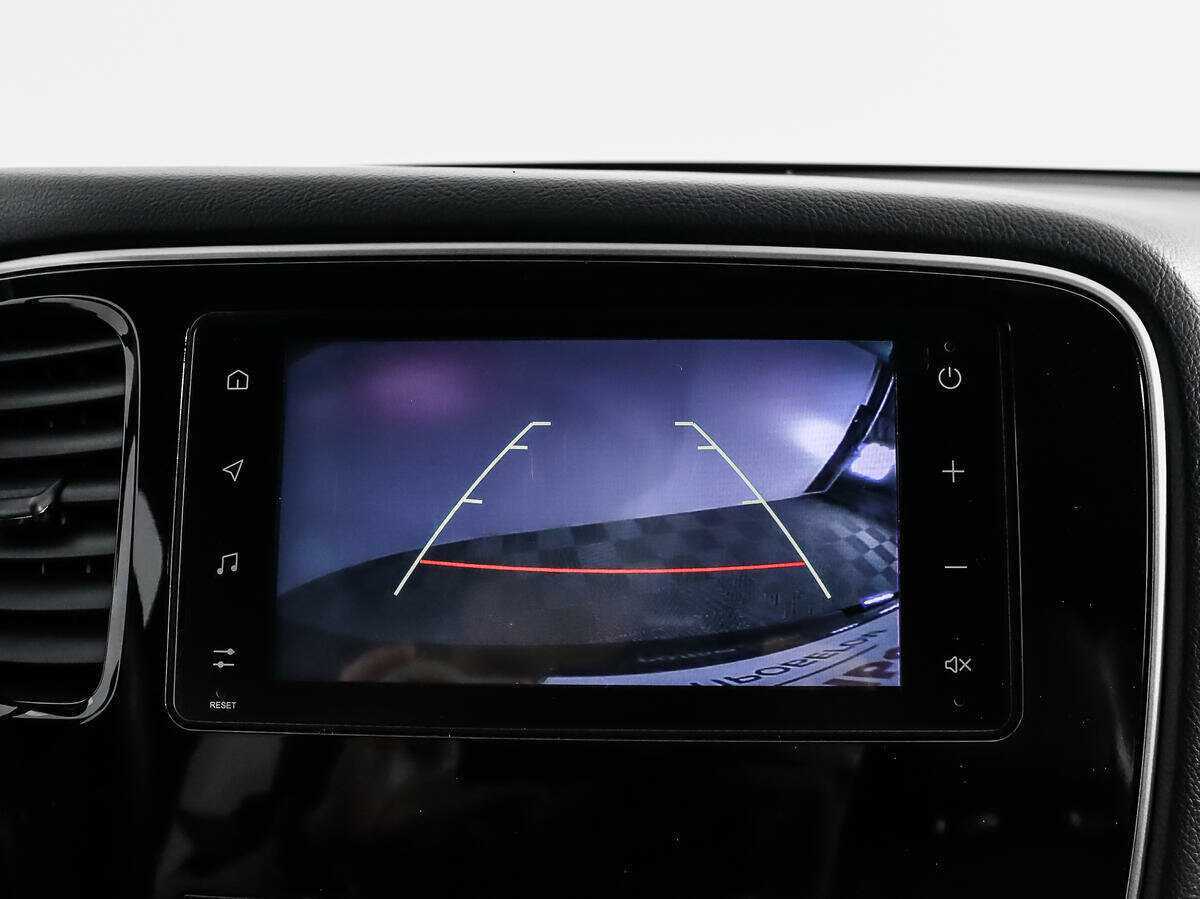 Mitsubishi Outlander 2021 года с пробегом. Фото: #16