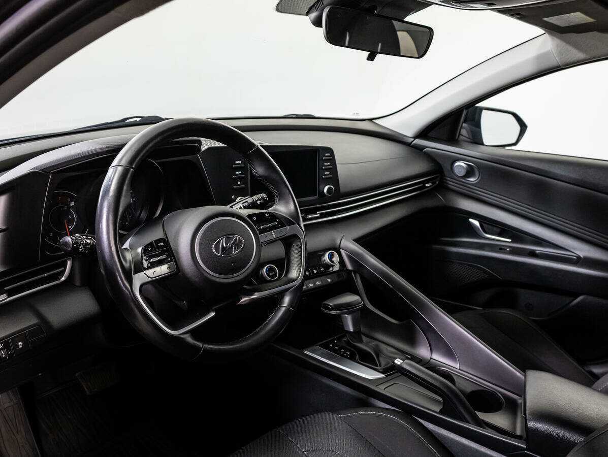 Б/У Хендай Елантра 2020 года. Фото: #10